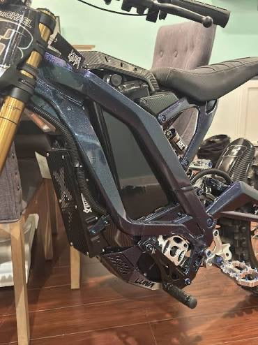 "Invisible" Surron Battery Wrap