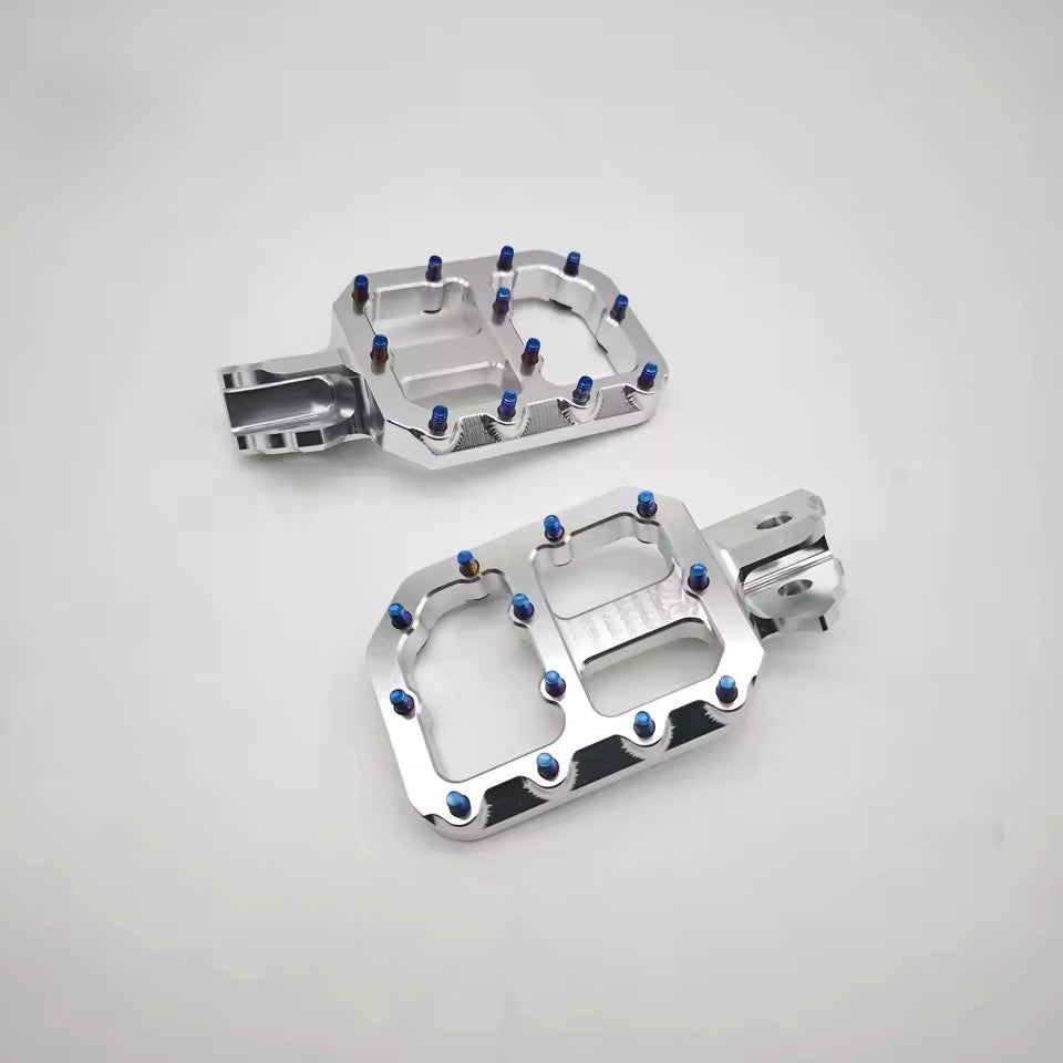 CXD Wide E-Moto Pegs